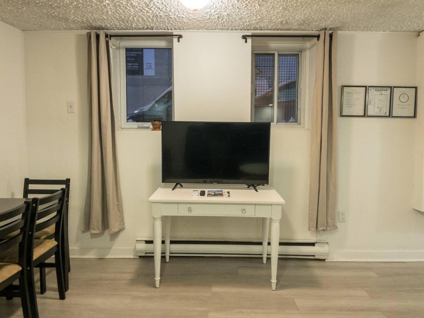 Heart Of Mtr For Memerable Experiance 2 Backyard 7Minmetro Fully Renovated & Equipped Montréal Extérieur photo