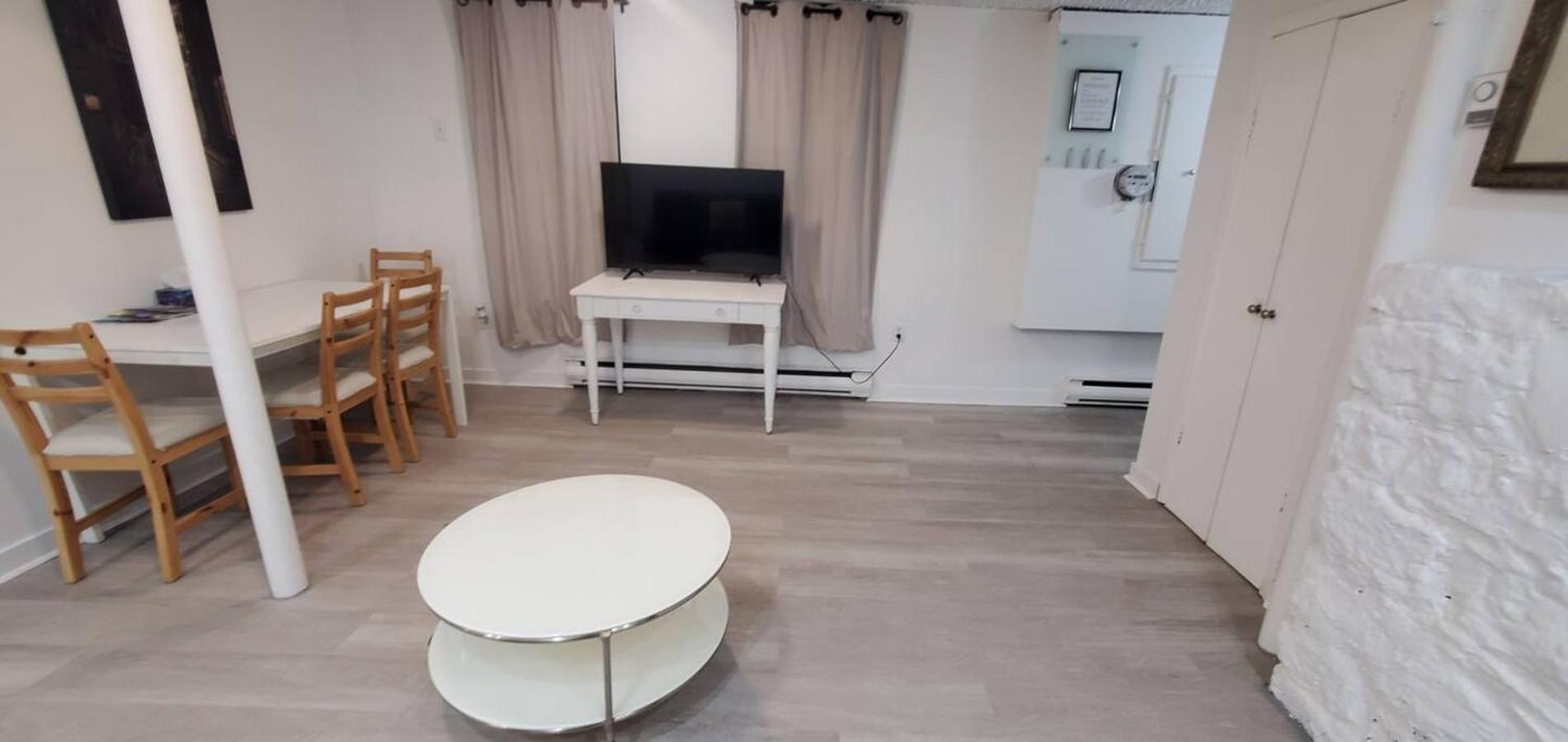 Heart Of Mtr For Memerable Experiance 2 Backyard 7Minmetro Fully Renovated & Equipped Montréal Extérieur photo